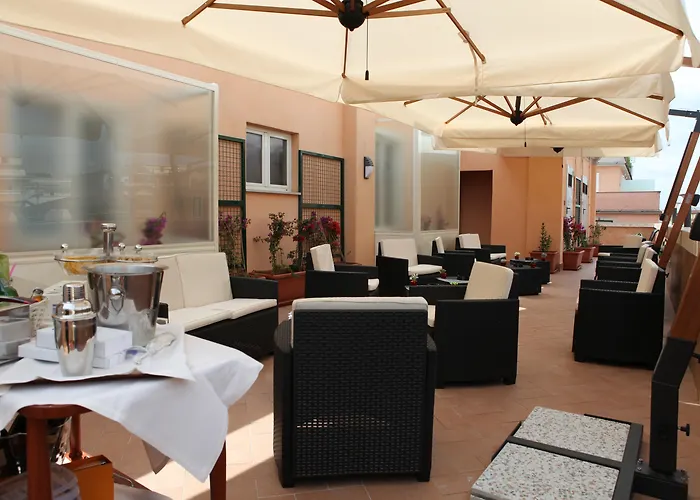 Augusta Lucilla PalaceAlbergo